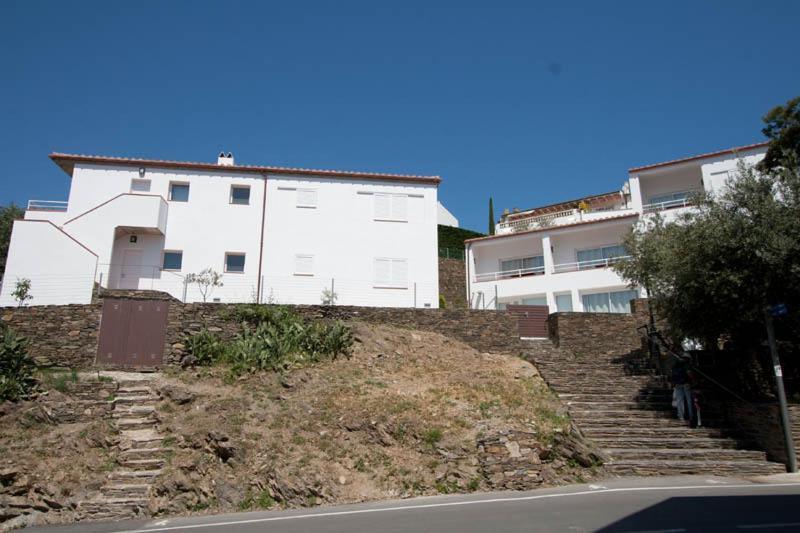 Aparthotel L'Heretat Cadaqués Dış mekan fotoğraf